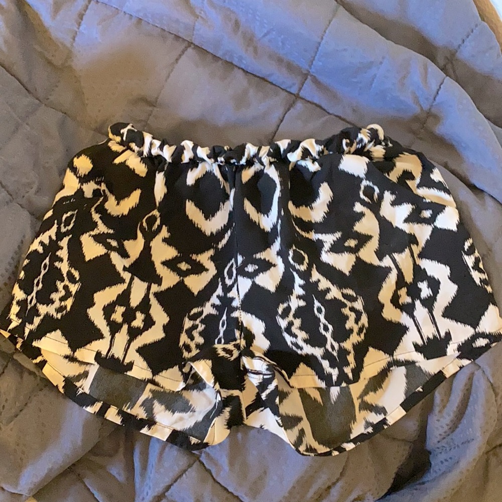 Tribal print silky shorts with pockets- size small